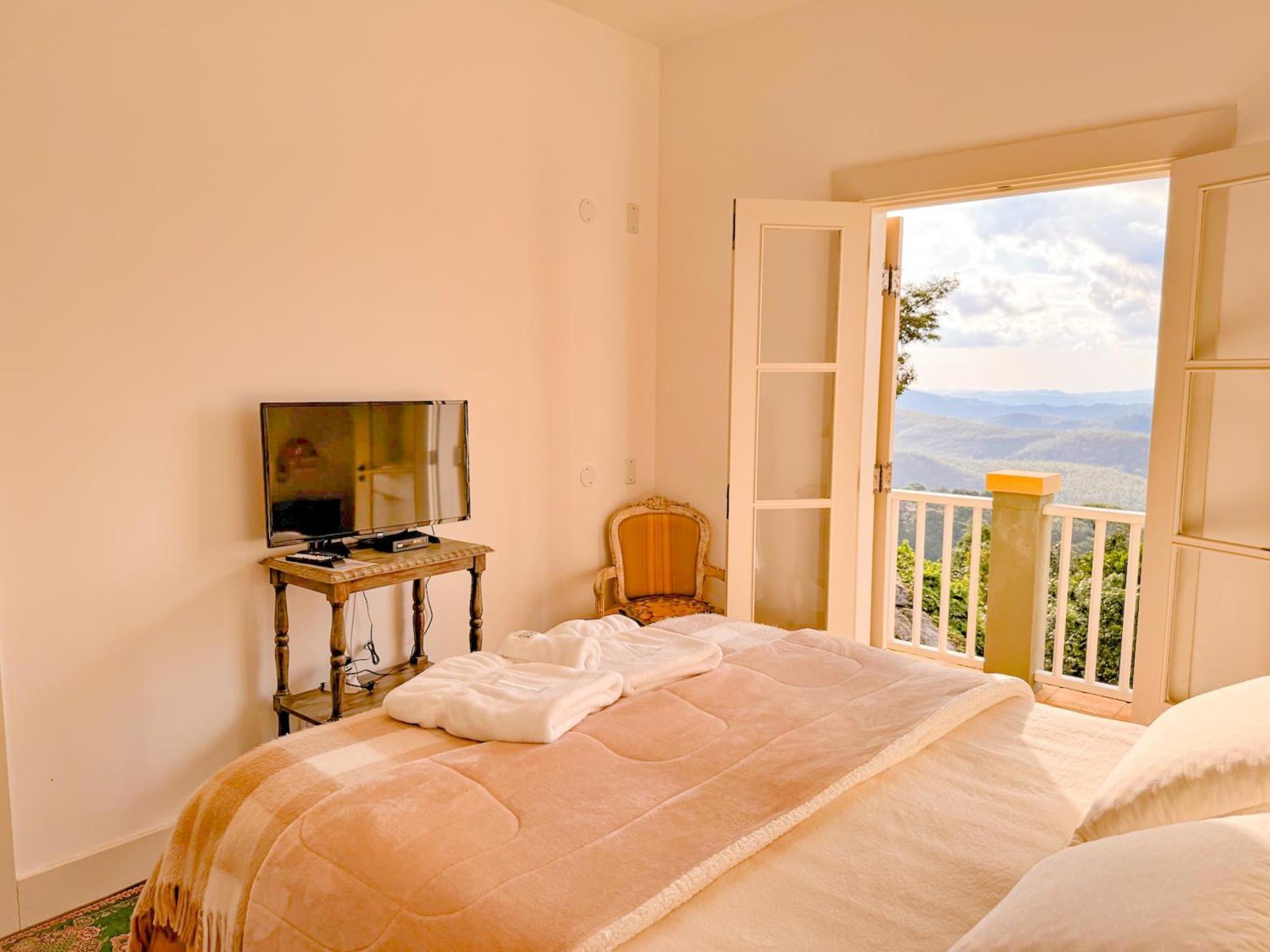 Villa Coracao Guesthouse By Concavus Monte Verde  Luaran gambar